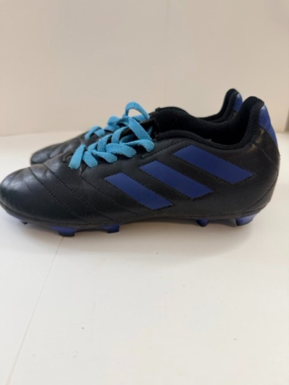 Adidas Kids Soccer Cleats Black & Blue Size 3 US
